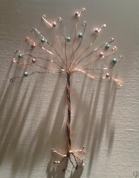 wire-tree-sculpture-frame4-yourspaceyourid